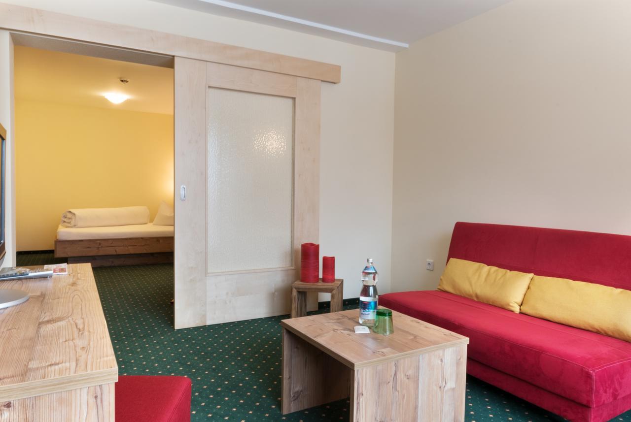 Hotel Waldcafe Зельден Екстер'єр фото